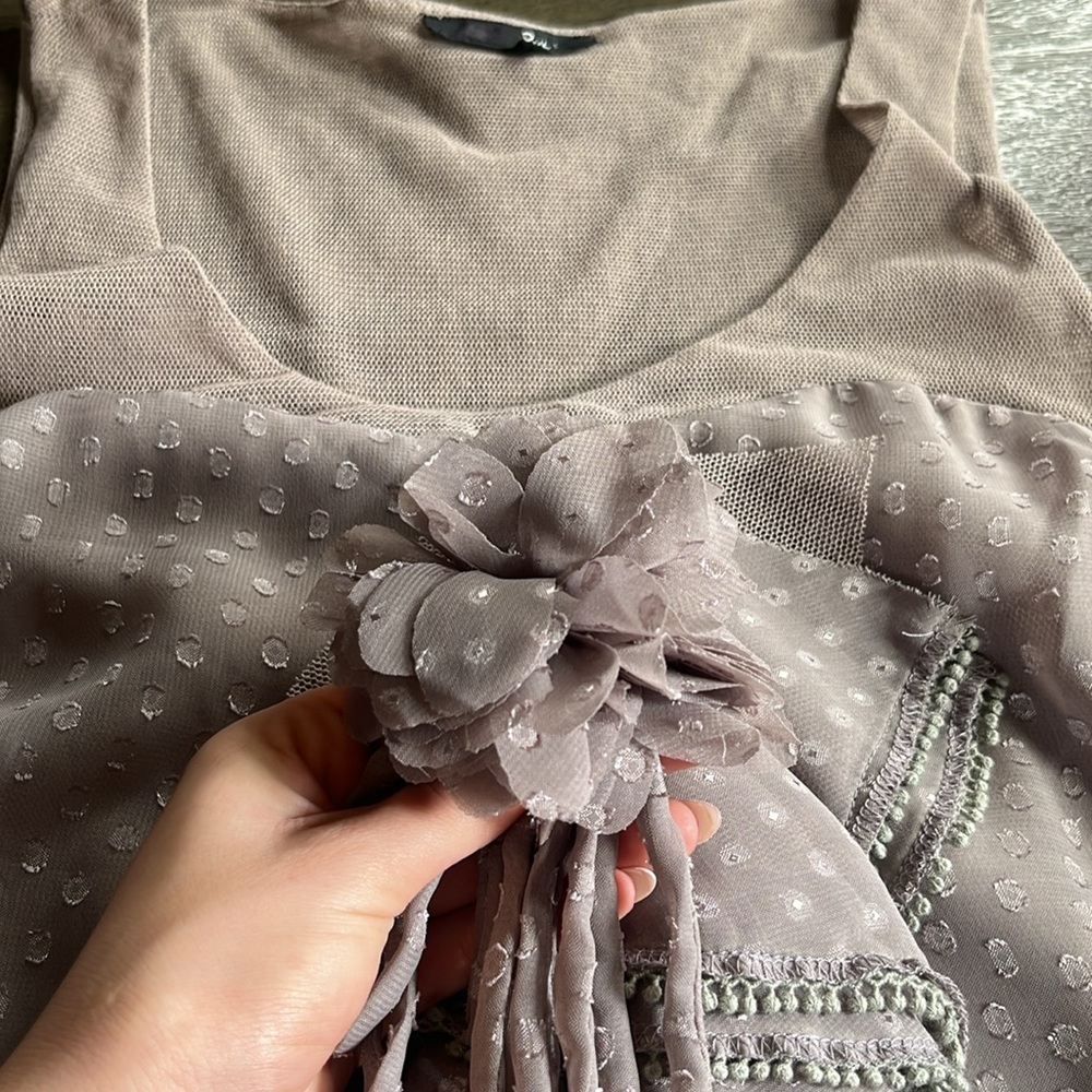 Gray rosette tiered ruffle mesh mini dress M fairycore coquette brunch soft girl - Picture 14 of 16
